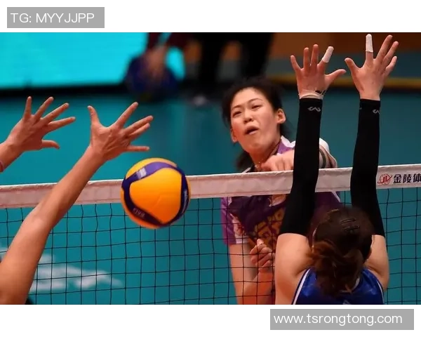 白帽战队与水晶宫的巅峰对决引发球迷热议与期待