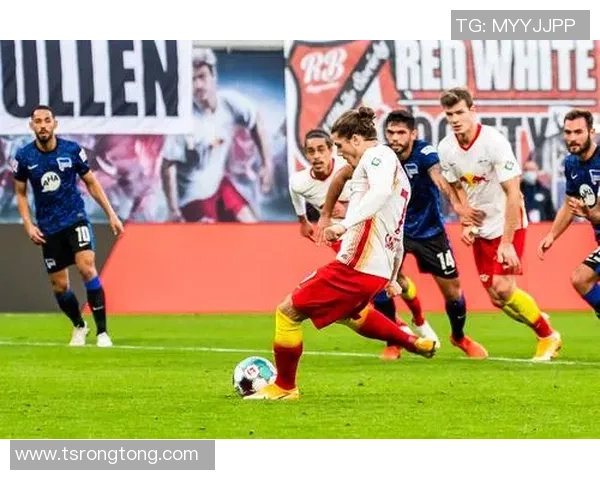 莱比锡与柏林赫塔激战正酣比分揭晓精彩瞬间回顾 莱比锡与柏林赫塔激战正酣比分揭晓精彩瞬间回顾